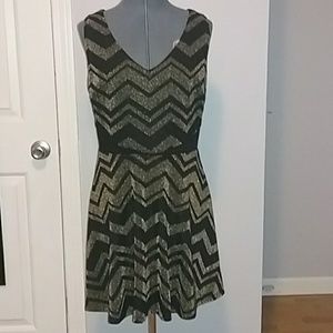 Cute dress , never worn